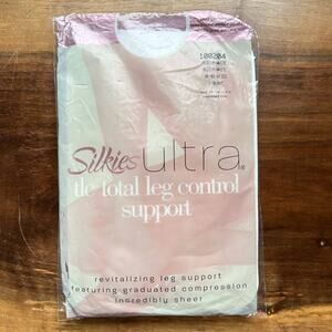 Silkies Ultra TLC Total Leg Control Supoort Nylon Tights Sheer White Medium‎ Y2K